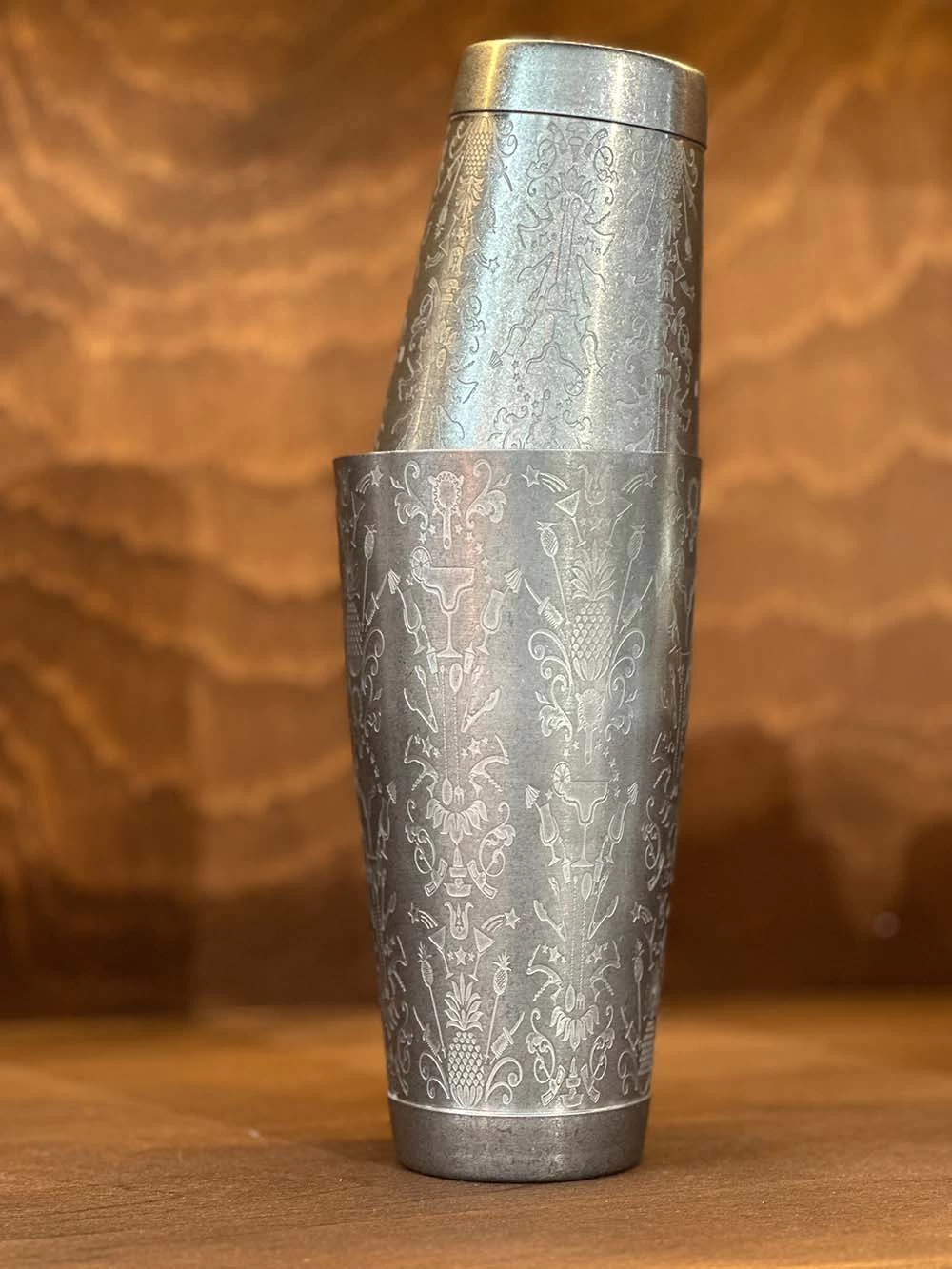 Tin-Tin Shaker Mit GeÀtztem Logo, 47 Ronin - 630ml